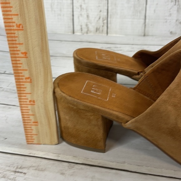 Gap Butterscotch Suede Block Heel Mules - Picture 11 of 11